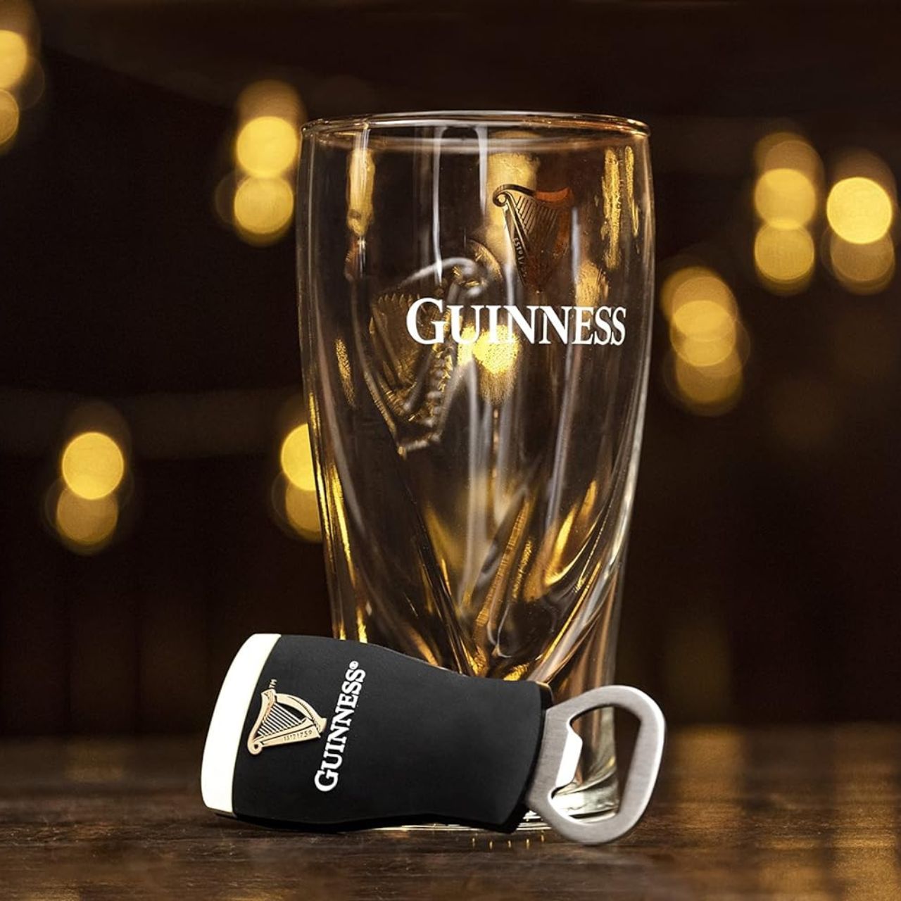 If you're looking for a housewarming gift for someone who loves Guinness, then this Guinness Pint Glass Set is the perfect choice!