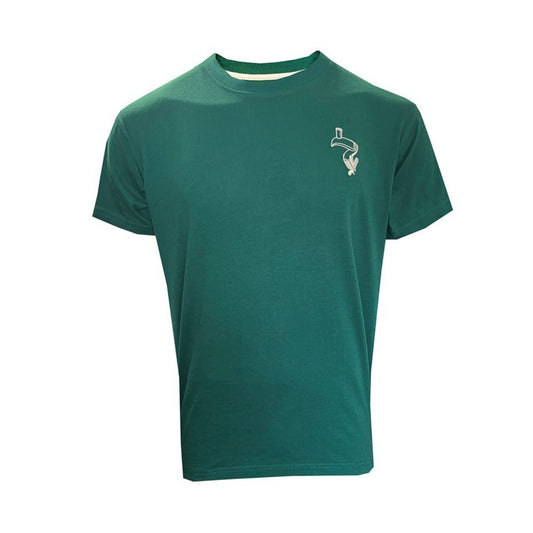 This Green crew neck T-shirt is part of the Guinness Official Merchandise Collection. It showcases the iconic toucan, widely recognized as the most iconic advertising symbol for Guinness.