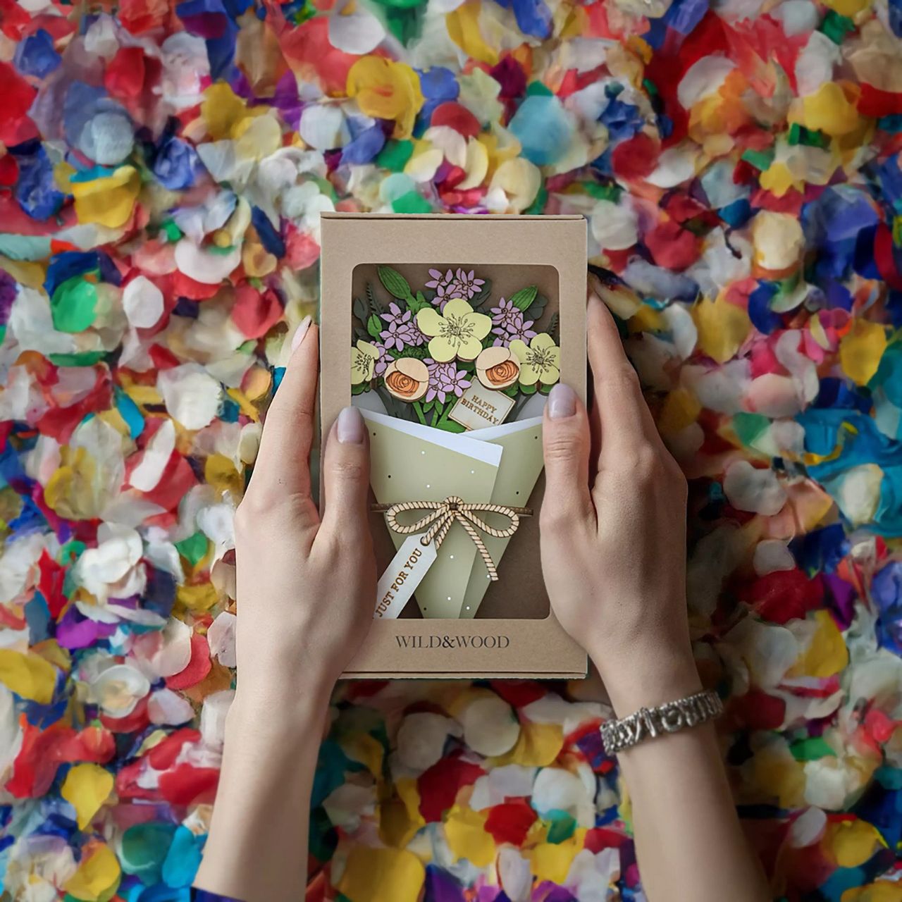 Surprise and delight someone with a beautiful bouquet figural card - Send them loads of love through the post with our letterbox inspired 3D figurine card.
