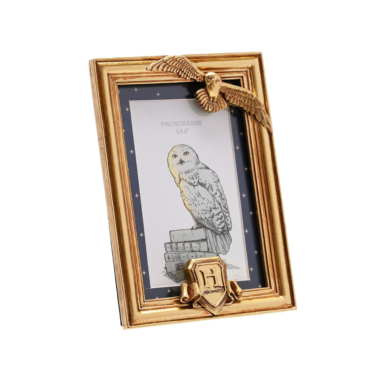 This iconic photo frame provides ever-lasting Hogwarts magic at home for fans of the wizarding world.