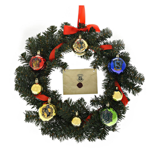 Harry Potter Christmas Wreath with Letter - Hogwarts 35 cm  This Christmas Wreath would be ideal for anyone still waiting patiently for their Hogwarts acceptance letter. Amazing for any witch, wizard or muggle in your life, make the holiday season even more magical this year.
