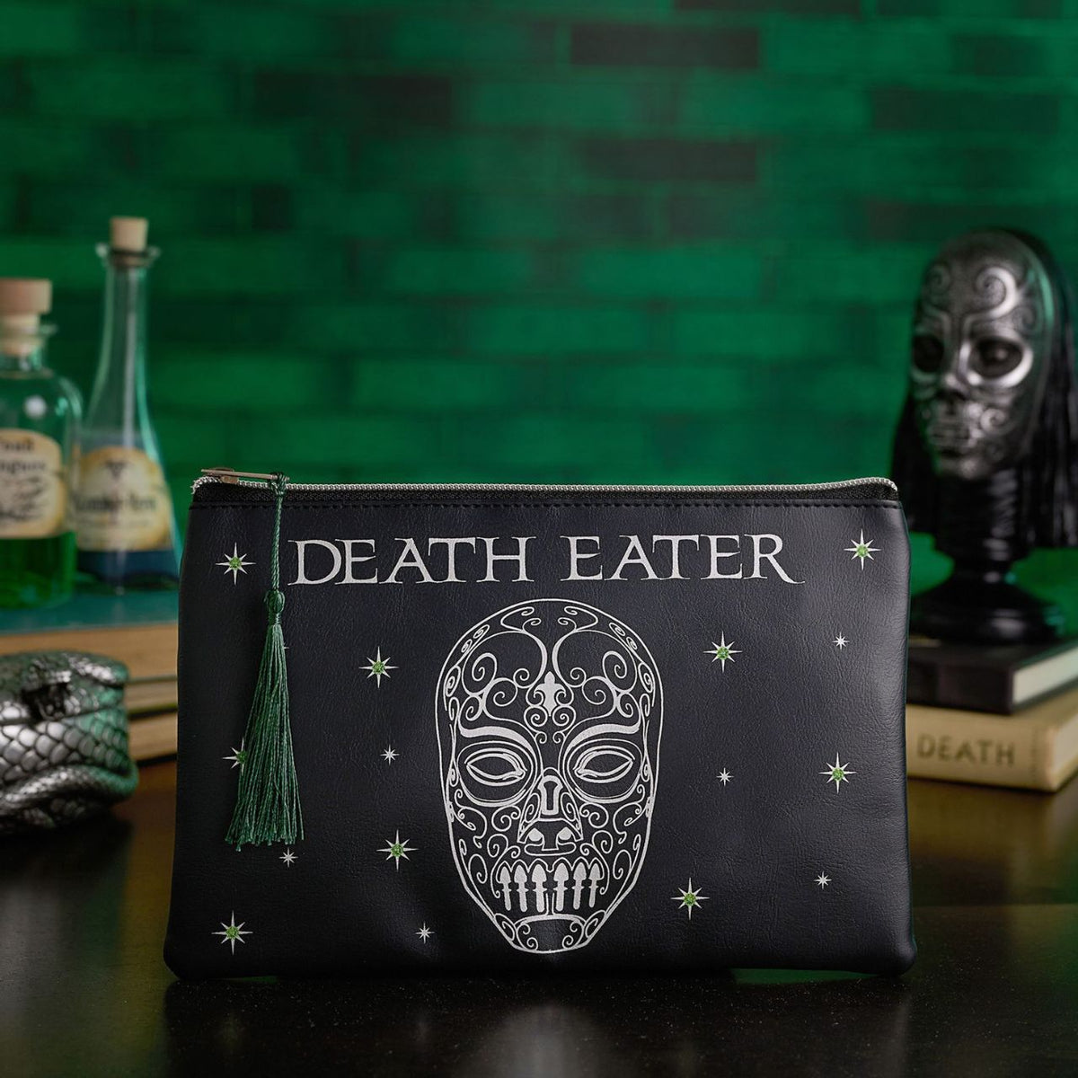This pouch provides ample space for all your magical cosmetics and tools. Its spacious interior is ideal for keeping your makeup essentials organized and within easy reach, whether you're at home or on the go.