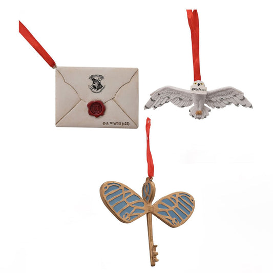 Harry Potter Resin Tree Decoration - Owl  These ornaments would make a delightfully magical Christmas decoration option this festive season. With a letter, an owl, and a key, this set would look wonderful hanging on any potterhead's tree.