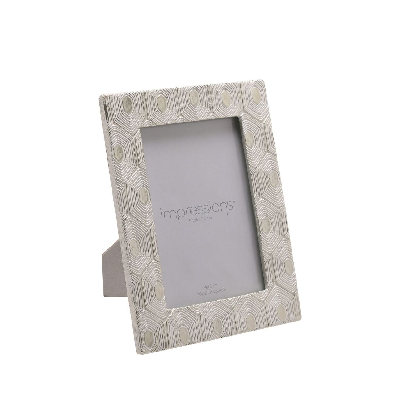 This attractive frame will enhance both the photographs within it and the room it sits within.