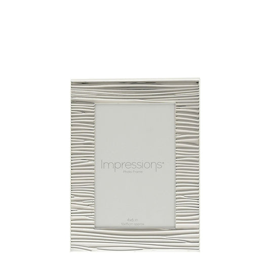 Ripple Texture Silverplated Frame 4" x 6"  Adding personality to your home by utilising texture, this silver-plated frame creates an ultra-modern feel.