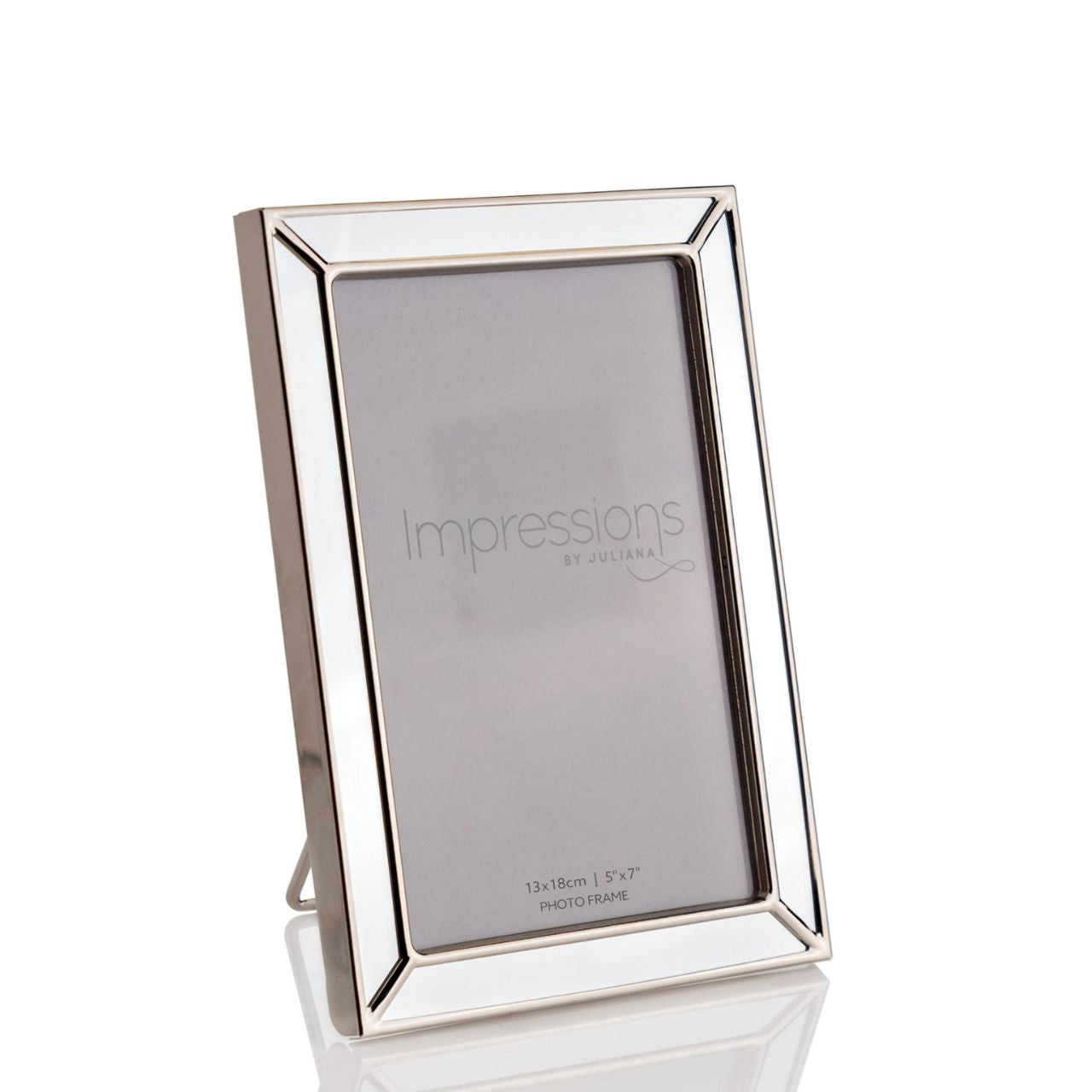 Silver & Mirrored Photo Frame 5" x 7"  With an uncomplicated design, this photo frame brings a classic timeless touch, suitable for any interior theme.