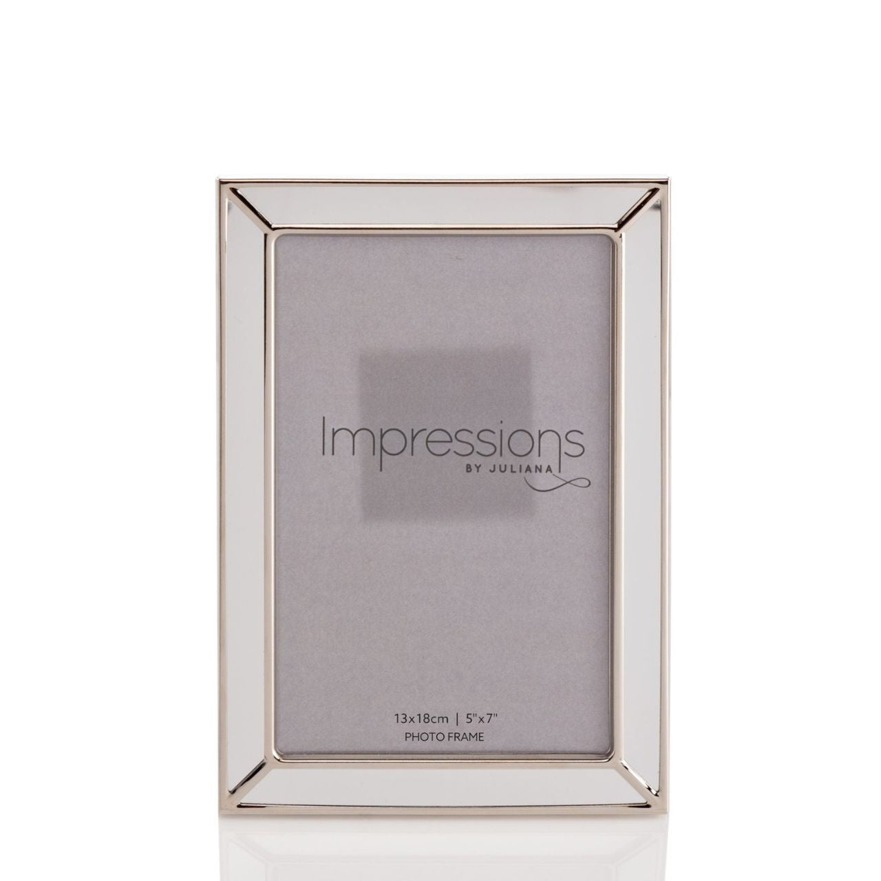 Silver & Mirrored Photo Frame 5" x 7"  With an uncomplicated design, this photo frame brings a classic timeless touch, suitable for any interior theme.