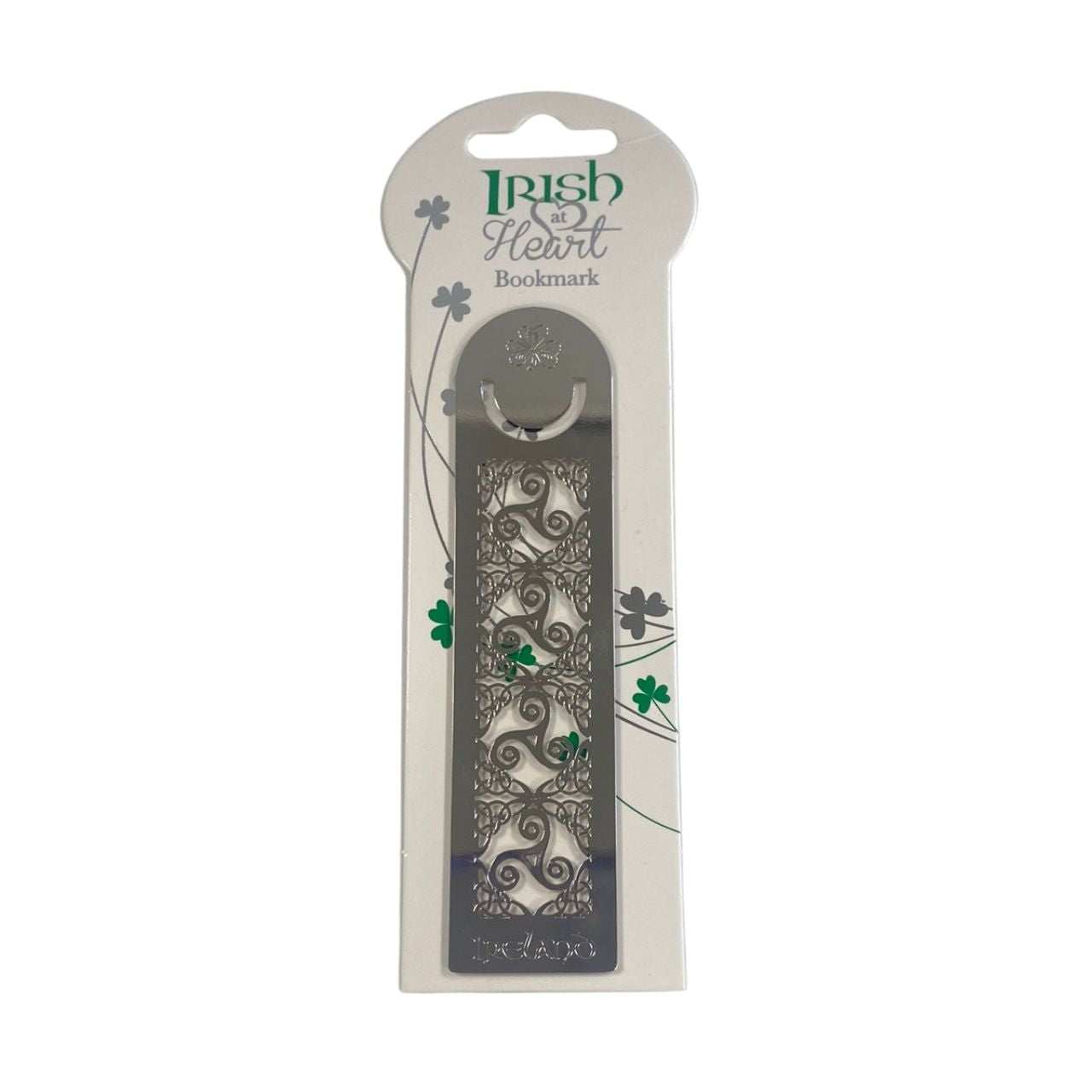 This Irish at Heart Bookmark features a delicate spiral design that embodies the essence of Irish culture. Keep your place in your favourite book while showing off your Irish pride with this charming bookmark. The perfect addition to any book lover's collection.