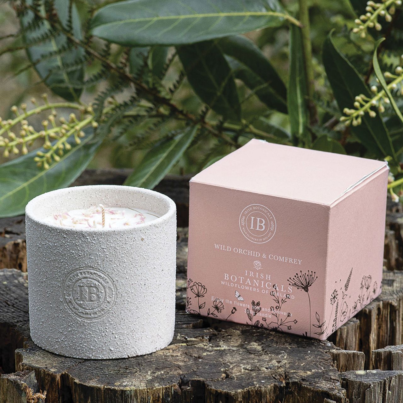 Transform your space into a serene haven with the Irish Botanicals Wild Orchid and Comfrey Candle. Featuring real dried flowers this candle adds an authentic touch to your sensory experiences. Soy wax poured into a stylish, textured container, it's perfect for bringing elegance and tranquillity to any room.