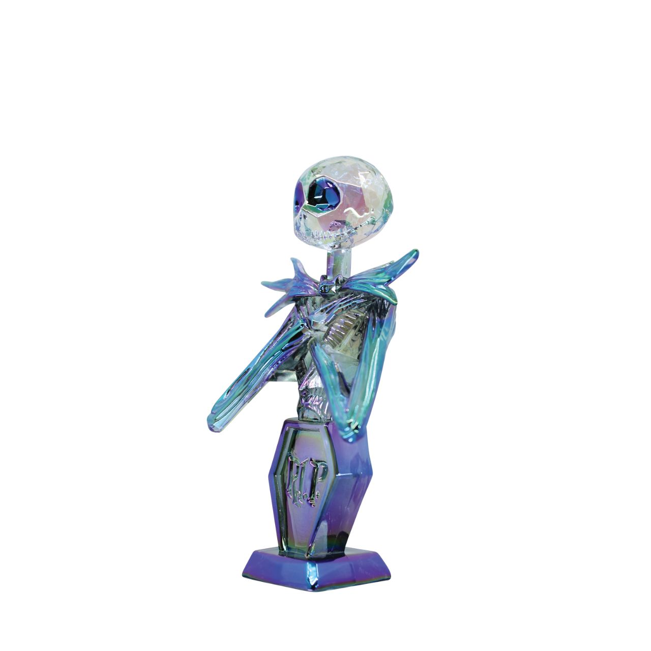 The pumpkin King has been immortalised in facet form in this stylish and elegant bust. Made with "gem cut" style acrylic, he is perfect for any fan of Nightmare Before Christmas. Comes in a fully branded window box.