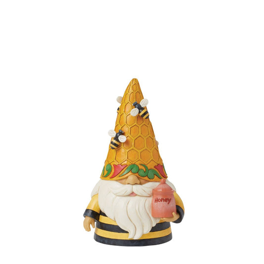 This cute Gnome is ready to cause a buzz in your collection. Inspired by natures hardest worker - the Hone Bee, it has been hand carved and painted. Comes in a fully branded gift box.&nbsp;