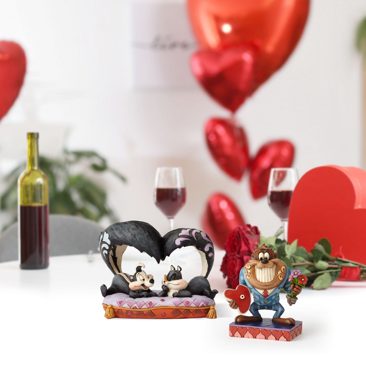 Jim Shore's Taz personality pose captures the essence of love with this fun loving interpretation of the crazy Taz.
