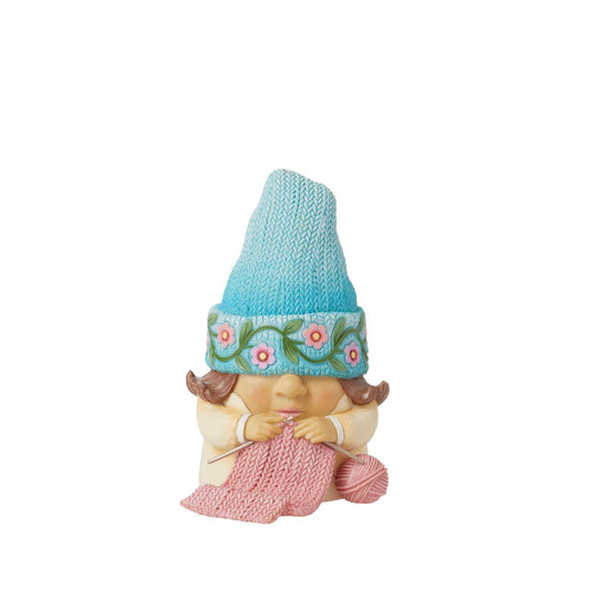 Knit one, pearl one with this crafty Gnome. Taking time to enjoy a relaxing hobby, this Gnome is perfect for those of us who love to make something with our own hands. Hand carved and painted, she comes in a fully branded gift box.