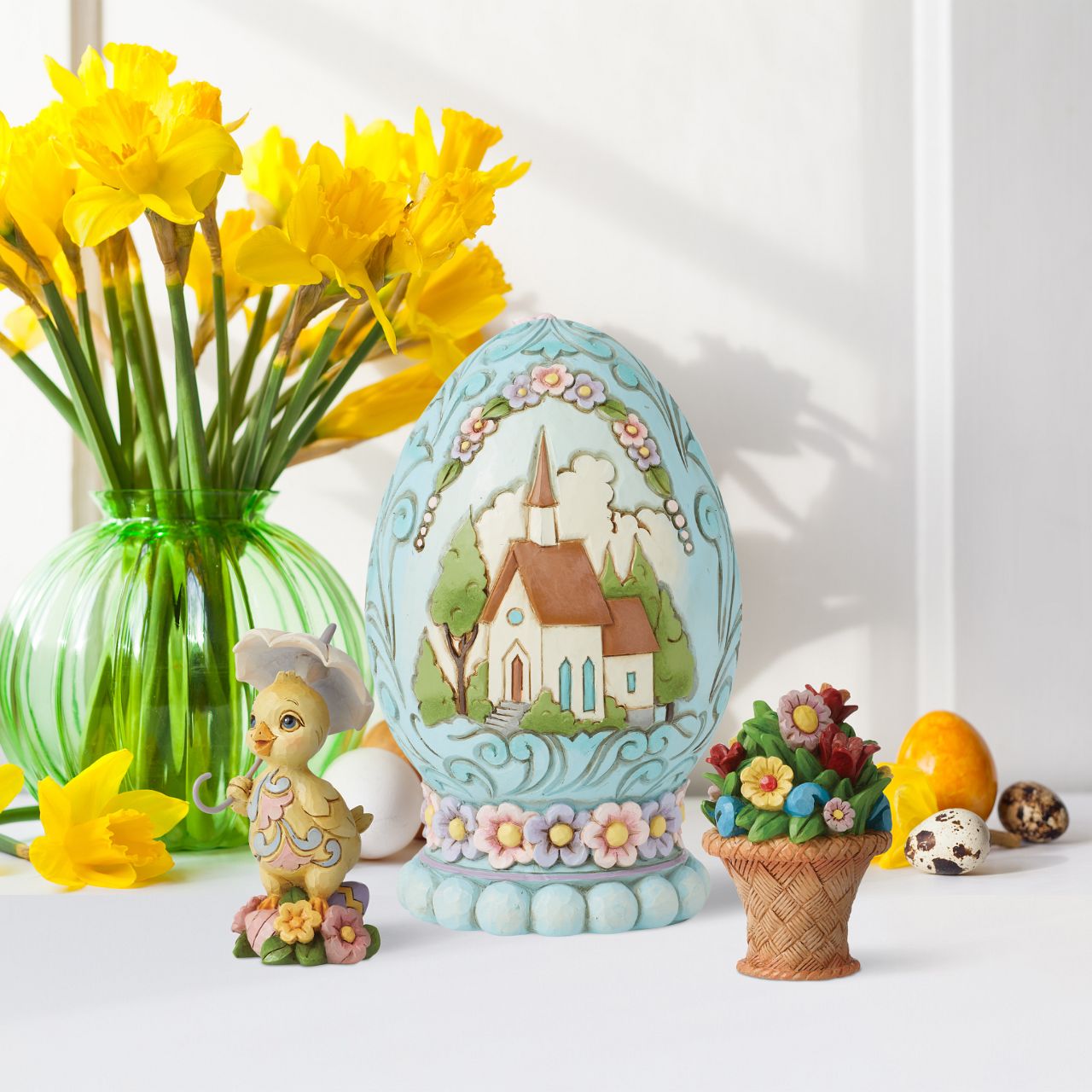 This beautiful 3D diorama egg depicts a quaint and tranquil church scene, hand painted in soft spring colours. Perfect for those who want a different kind of Easter display. Comes in fully branded packaging.
