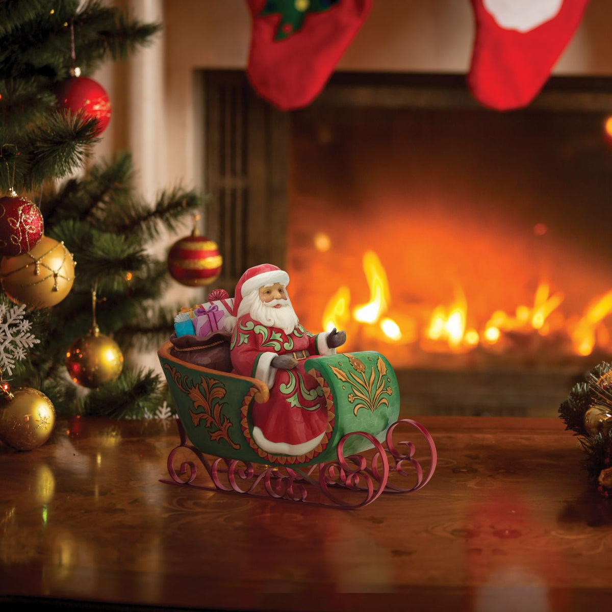 Capture the joy and wonder of the festive season with this Special Edition Santa from Jim Shore's Heartwood Creek collection. Sweeping through sparkling winter snow in an ornate sleigh, Santa brings holiday cheer to life while a wind-up musical feature plays the beloved tune of "Jingle Bells".