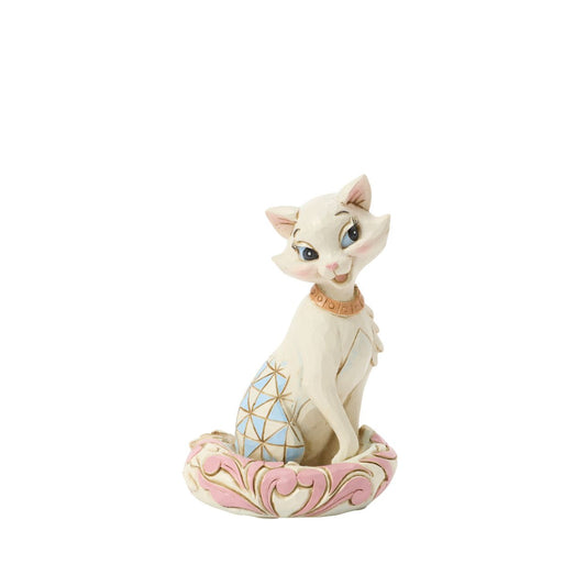 Celebrate the 55th anniversary of The Aristocats in 2025, with this stunning Jim Shore rendition of Duchess, who wears a loving smile and her elegant gold collar. Adorned with intricate rosemaling and patchwork details, she embodies sweet grace and style.