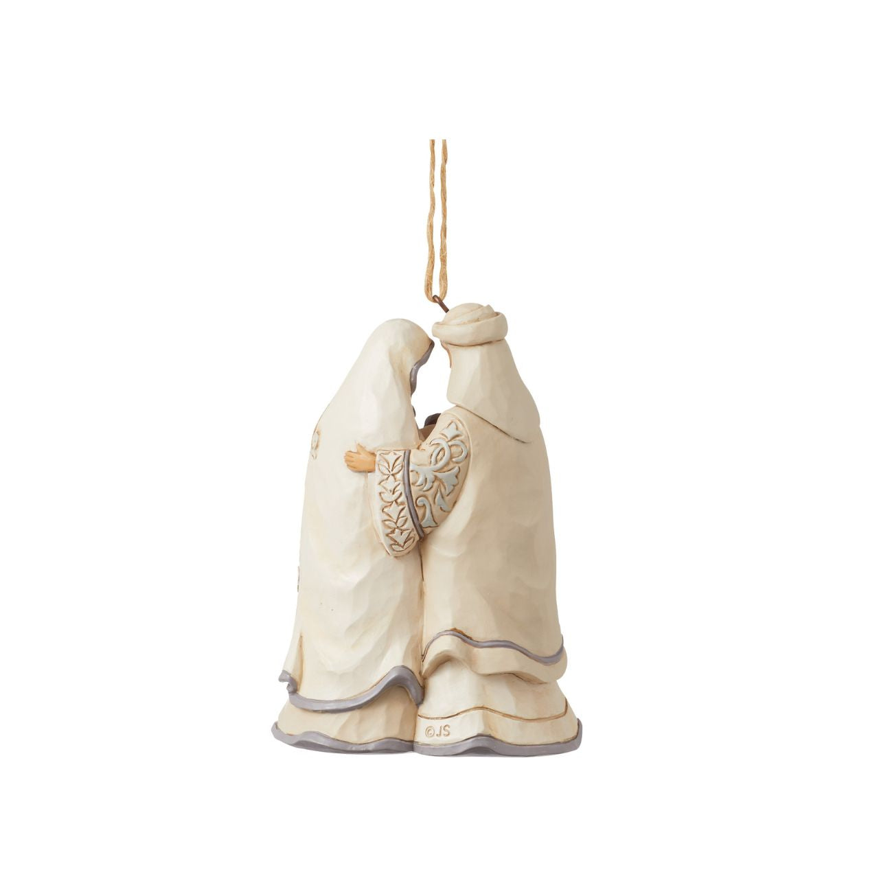 From the White Woodland collection as part of Heartwood Creek by Jim Shore, this Nativity hanging ornament is perfect for any festive tree this Christmas. Comes in fully branded packaging.