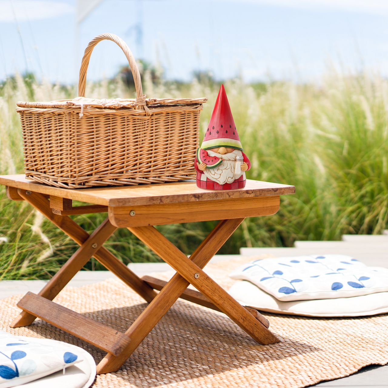 No one knows gnomes like Jim Shore. A master craftsman of the playful guardians, the beloved artist creates a new addition to his growing gnome collection. This watermelon inspired gnome wears a picnic plaid cloak as he enjoys the fruit.