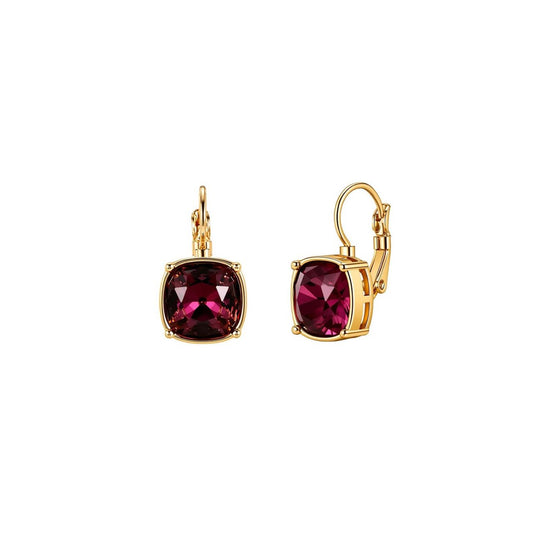 Elegant drop in amethyst stone with French clip fastening.