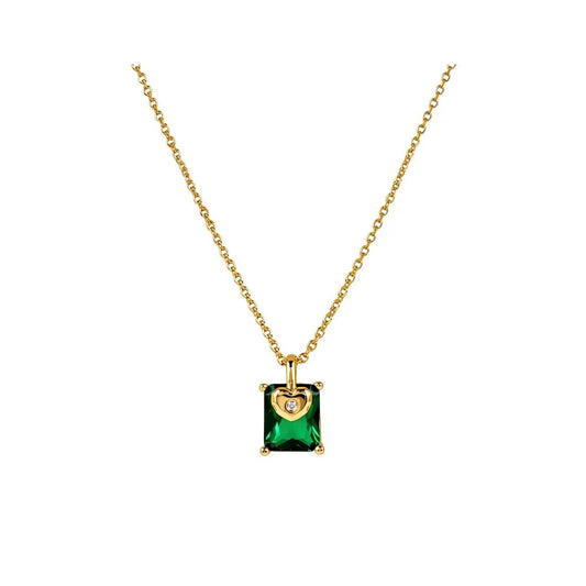 A delicate and elegant necklace featuring a sparkling green CZ stone beautifully embellished with a golden heart. Finished in 18 carat gold plating, it adds a subtle touch of colour and romance to any look.