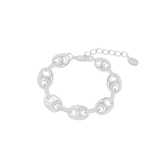 Chunky style bracelet in contemporary design. Silver plating.