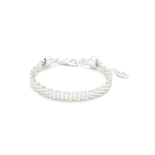 Beautiful mesh chain silver plated bracelet. Length 19 cm + 3 cm extension. Lobster claw fastening.