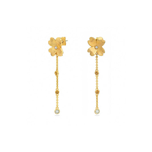 Introducing the Le Fleur Collection – a stunning assortment of jewellery that embodies elegance and charm. Each piece is plated in radiant yellow gold and showcases intricate designs, available in a range of captivating colours, from coal black and shamrock green to baby pink and deep red.
