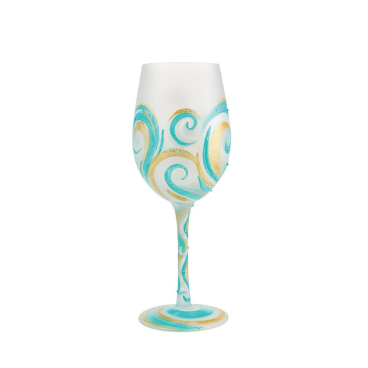 Being by the sea or away on holiday can be some people's special place. Why not get them a glass to always remind them? Swirls of blue, gold and white surround the glass to create a beautiful imaginative pattern.