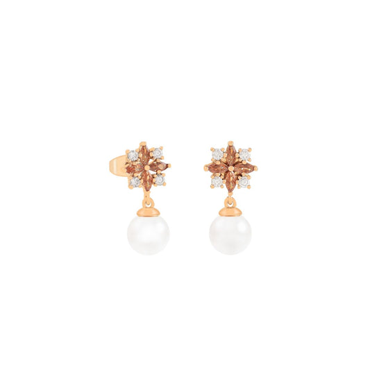 Inspired by the timeless elegance and fiery spirit of Ireland’s beloved Maureen O’Hara, this collection celebrates strength, grace, and enduring beauty. Just like the legendary actress who captivated audiences on screen and off, each piece has been designed to embody sophistication with a touch of boldness – jewellery for women who live with confidence and style.