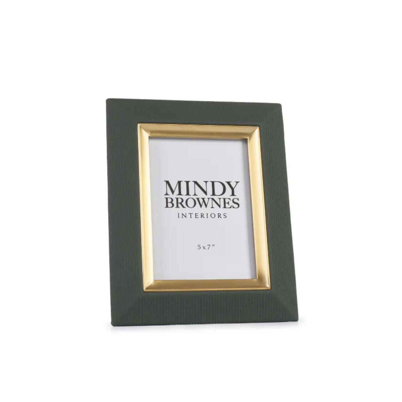 Enhance your photos with the Sutera Picture Frame in green. The elegant gold details add a touch of sophistication to any room. Display your memories with style and add a beautiful touch to your home décor. Fits 5 x 7 photos.