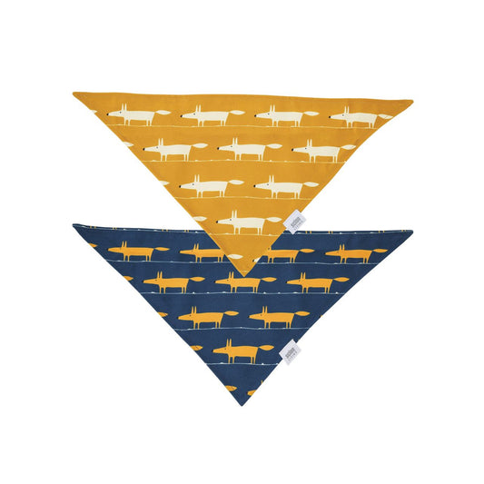 Introducing the stylish and practical medium dog bandana - perfect for any pup. Our dog bandanas are not only modern, but also made of a lightweight, durable fabric designed to withstand all the wear and tear that your pup can put it through.