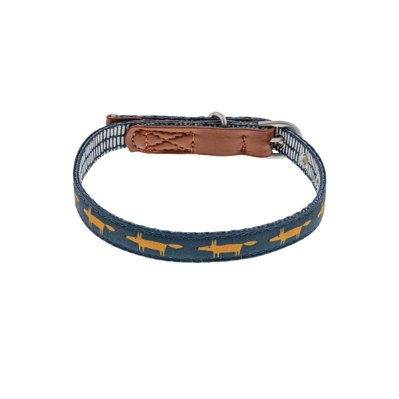 This small dog collar is the perfect accessory for your pet. It's made of durable yet soft material that won't irritate your pet's skin, and its adjustable structure ensures a comfortable fit. The bright zesty Scion colours and Mr Fox patterns are sure to make your pup stand out in a crowd.