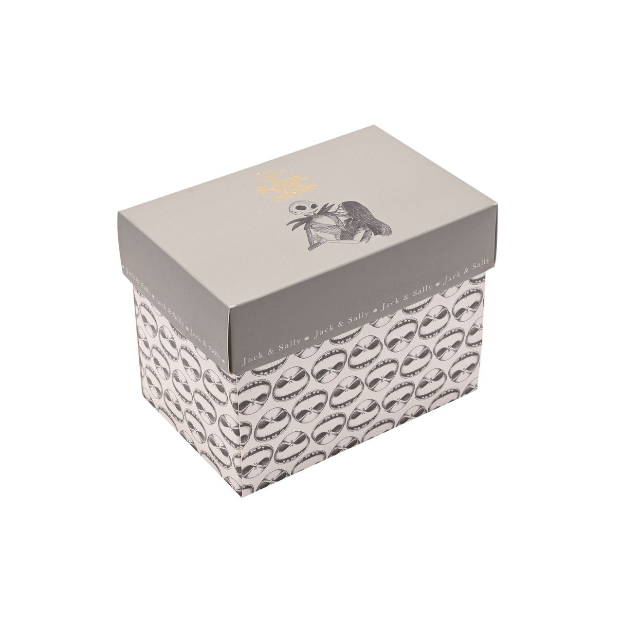 Bring some Disney inspiration to a morning brew with this enchanting Disney Classic Collectable Mug.