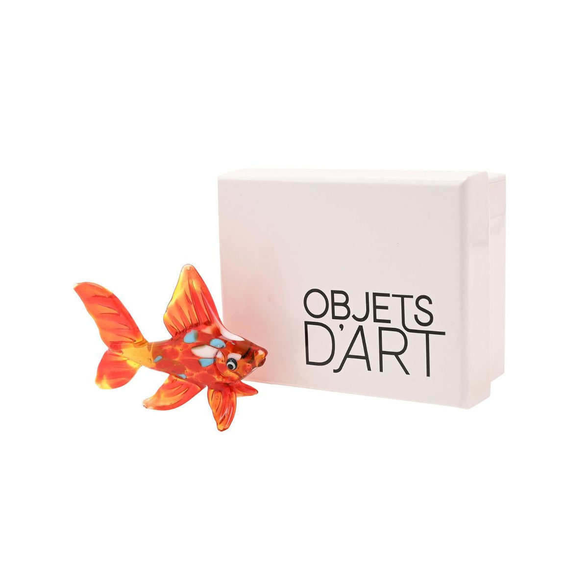 Discover more exquisitely crafted glass animal figurines in the Objets D’Art collection - hand blown.