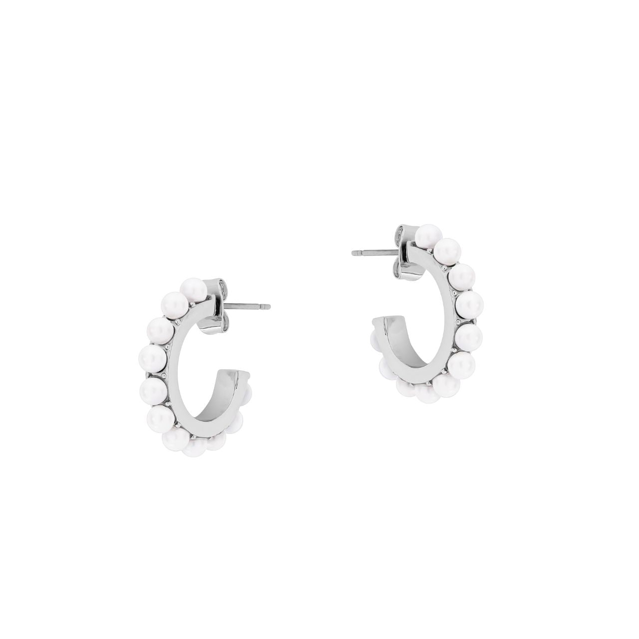 These striking silver pearl hoop earrings by Tipperary add a touch of elegance to any outfit. With a unique design and high-quality silver material, these earrings are perfect for any occasion. They make a great addition to any jewellery collection, providing a timeless and classic look.