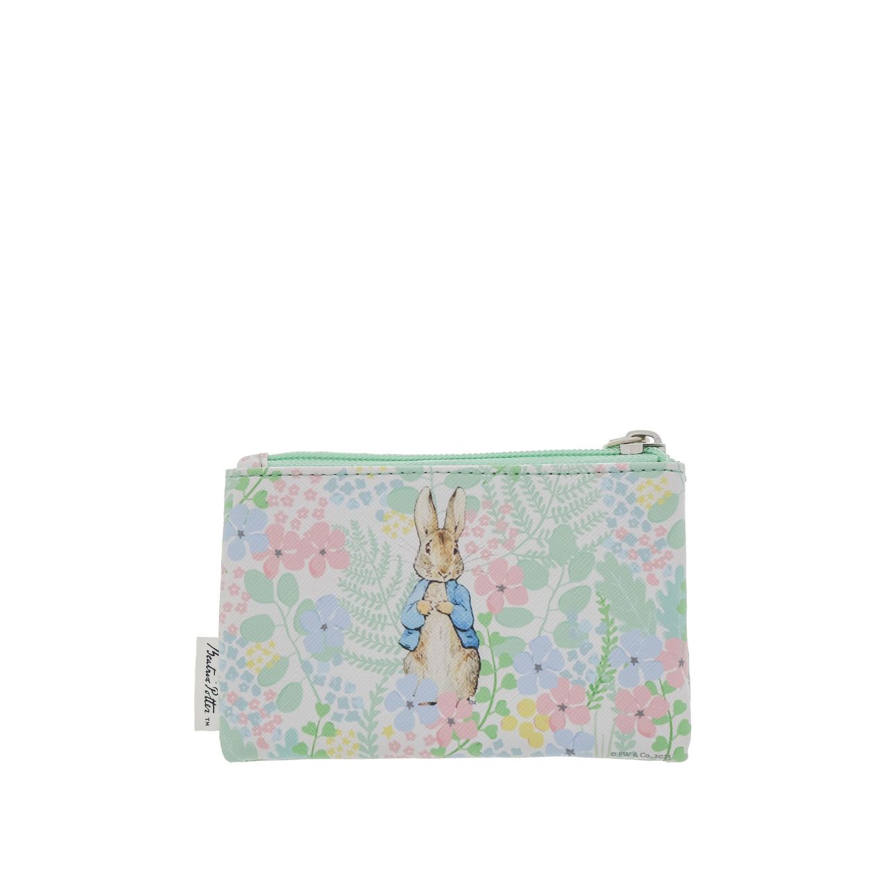 The English Garden collection combines high-quality practical products with Beatrix Potter's timeless characters. Designed in the UK, the range takes inspiration from the original Beatrix Potter illustrations to create beautifully stylish home d?cor and accessories.
