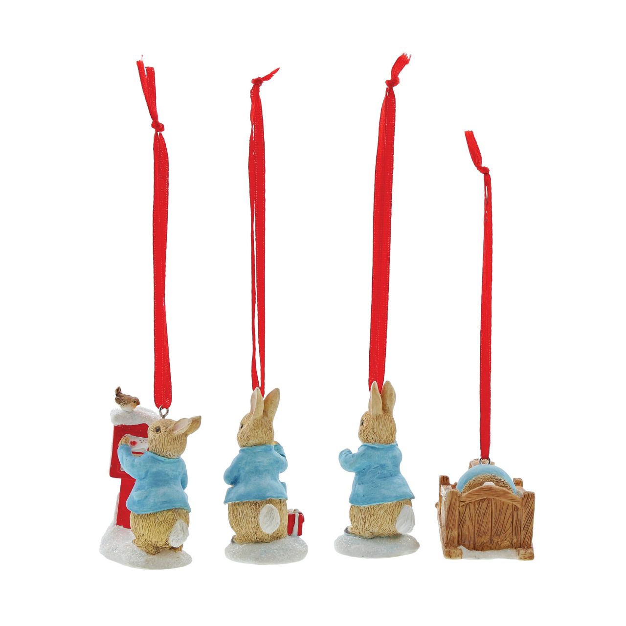 This unique Christmas gift will make a great traditional gift, which can be enjoyed year after year. The World of Beatrix Potter collection has grown to include a wide selection of unique gifts. Material: cast stone.