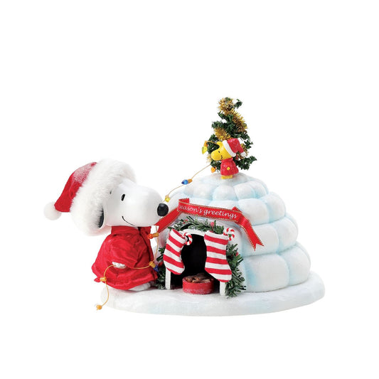 Pump up the holiday spirit with this cozy collectible featuring Snoopy and Woodstock in trendy red Puffer Jackets. Each Possible Dreams piece takes two years to make, from concept to finished figurine. Dressed in Clothtique- a stiffened fabric - they are designed to last and last.