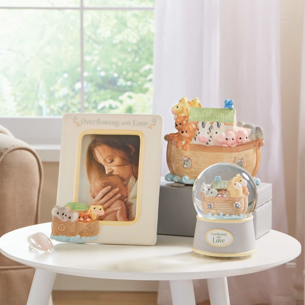 A timeless and educational product with the Noah's Ark Money Bank.