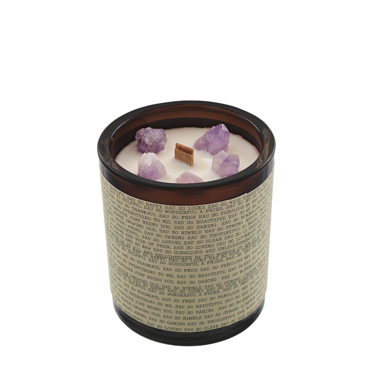 Eau So Lovely Relaxed Candle with Amethyst Gemstone Handmade in Ireland, this calming candle combines the soothing energy of amethyst gemstone with thoughtful craftsmanship.