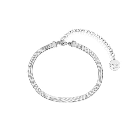 Romi Dublin Herringbone Chain Bracelet Silver  This easy-to-wear jewellery collection was inspired by daughter Romi who loves to style and accessorise. An outfit isn’t complete until the perfect pieces of jewellery and accessories have been selected to enhance it.