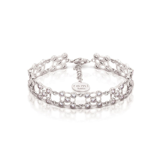 Created to match up with the Silver Curb Chain necklace this bracelet is a perfect match and sure to get lots of attention.