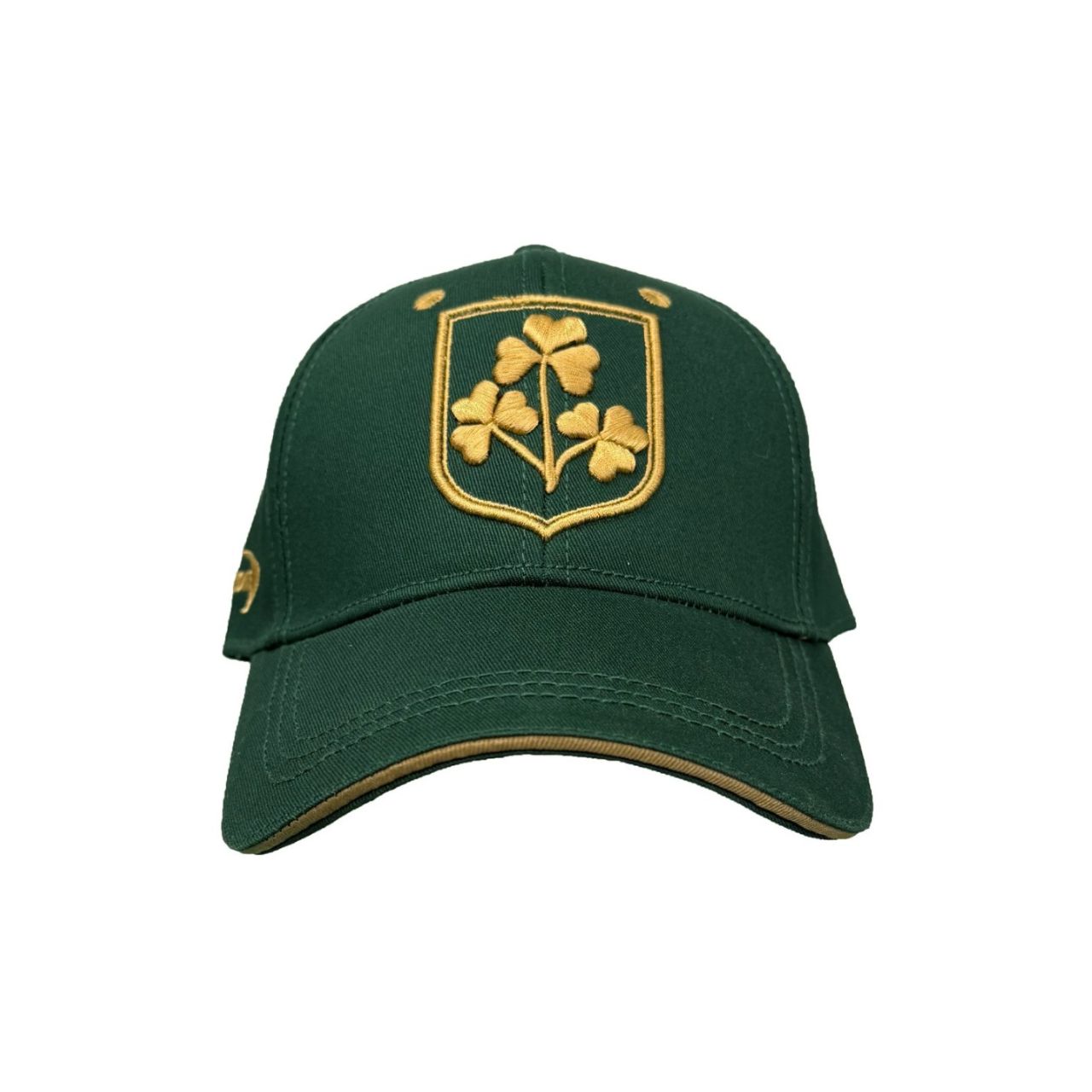 A striking baseball cap finished with Shamrock crest detailing in dark green and gold. Heritage-inspired with a clean structure. Easy to style.