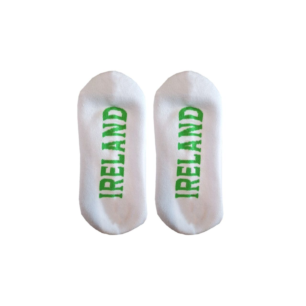 Shamrock sports socks in white and green for a fresh, sporty Irish look. Soft cotton blend keeps them comfortable and easy for daily wear. Great for match days, walks, and casual weekends.
