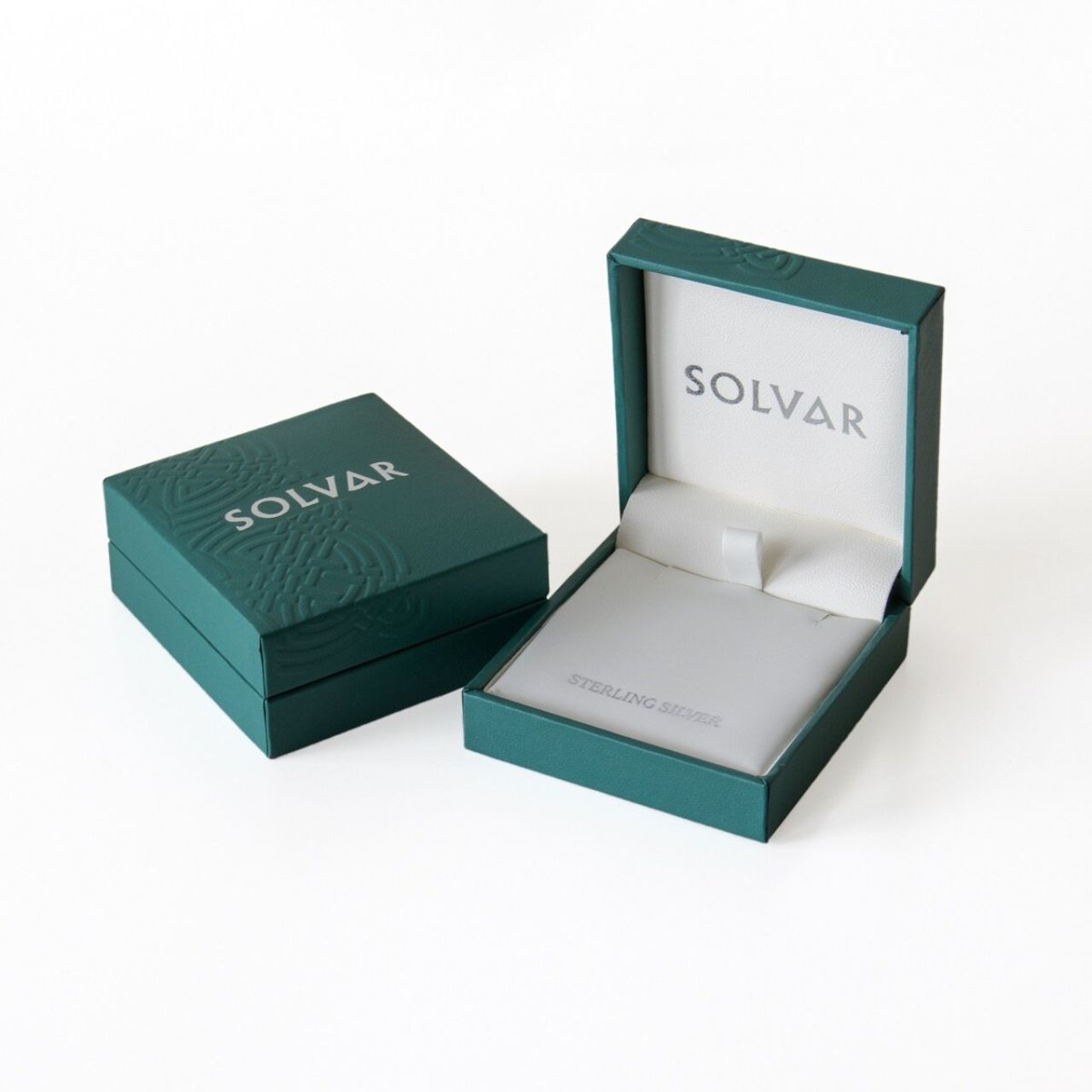 What better gift than a silver Claddagh pendant set with the recipient’s own birthstone? May’s birthstone, emerald, is iconic across Ireland and is said to invite good health, love and prosperity. It’s said that people born in May are wise, funny, patient as well as focused.