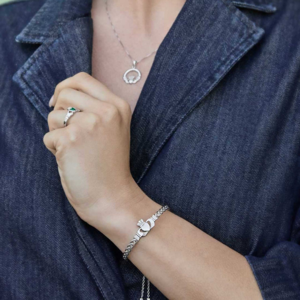This traditional Claddagh necklace has been crafted in sterling silver metal. The Claddagh is a symbol of love, loyalty and friendship. Embrace Irish culture and heritage with this stunning Claddagh necklace.