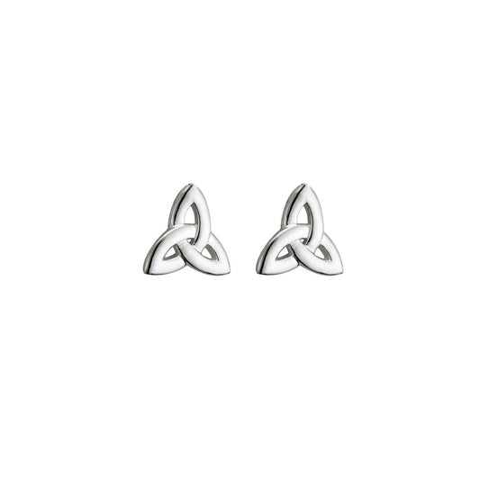 These Solvar Trinity Knot Earrings are expertly crafted from sterling silver, showcasing the iconic Trinity Knot symbol. Originating from Ireland and hallmarked at Dublin Castle, each earring measures 3/8” in height and width, offering a refined and understated elegance. Ideal for both daily wear and special events, these earrings combine tradition with timeless style.