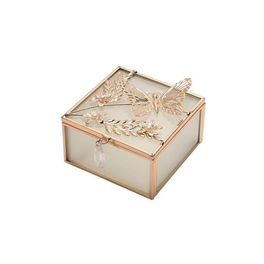 The box has a stunning gold-coloured lid with an ornate butterfly design for a touch of beauty and refinement. The combination of glass and the colour of gold means this trinket box adds a graceful touch of luxury to any dressing table or mantlepiece.