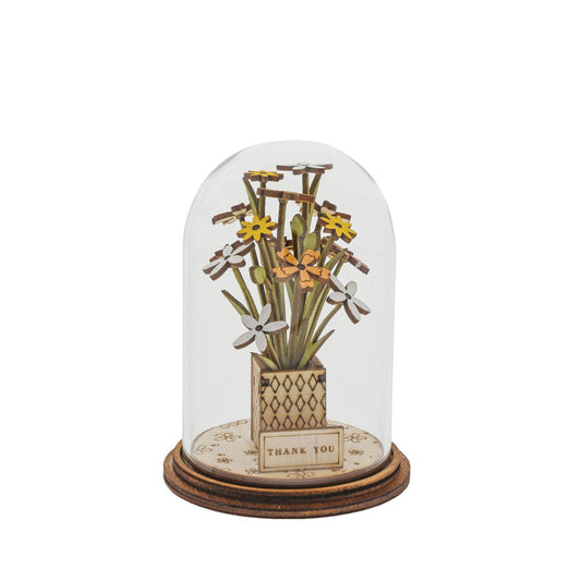 Say Thank You with this beautiful floral gift. This eco-friendly glass dome decoration encases a bunch of stunning yellow and white flowers, adorned with a Thank You plaque.