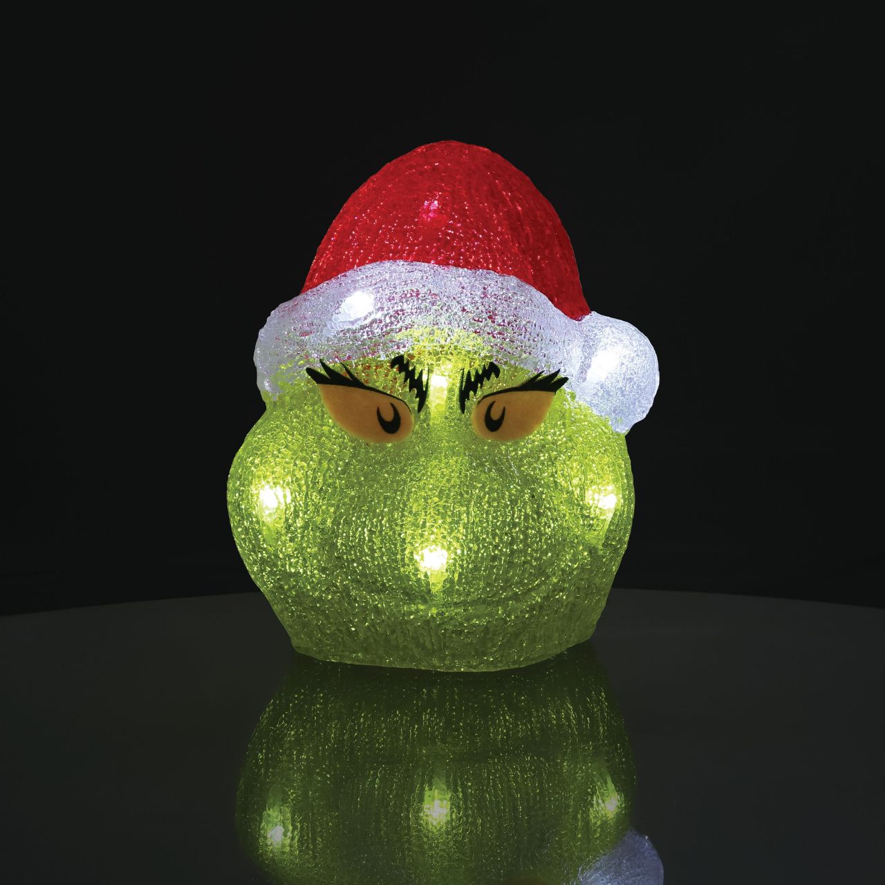 This Santa Grinch will make the perfect nightlight this Christmas season with its battery operated timed light up feature that provides 6 hours on and 18 hours off.